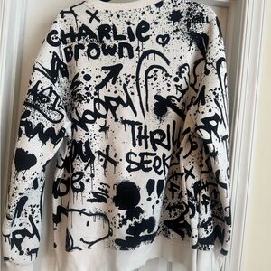 H&M Black and White Peanuts Sweatshirt